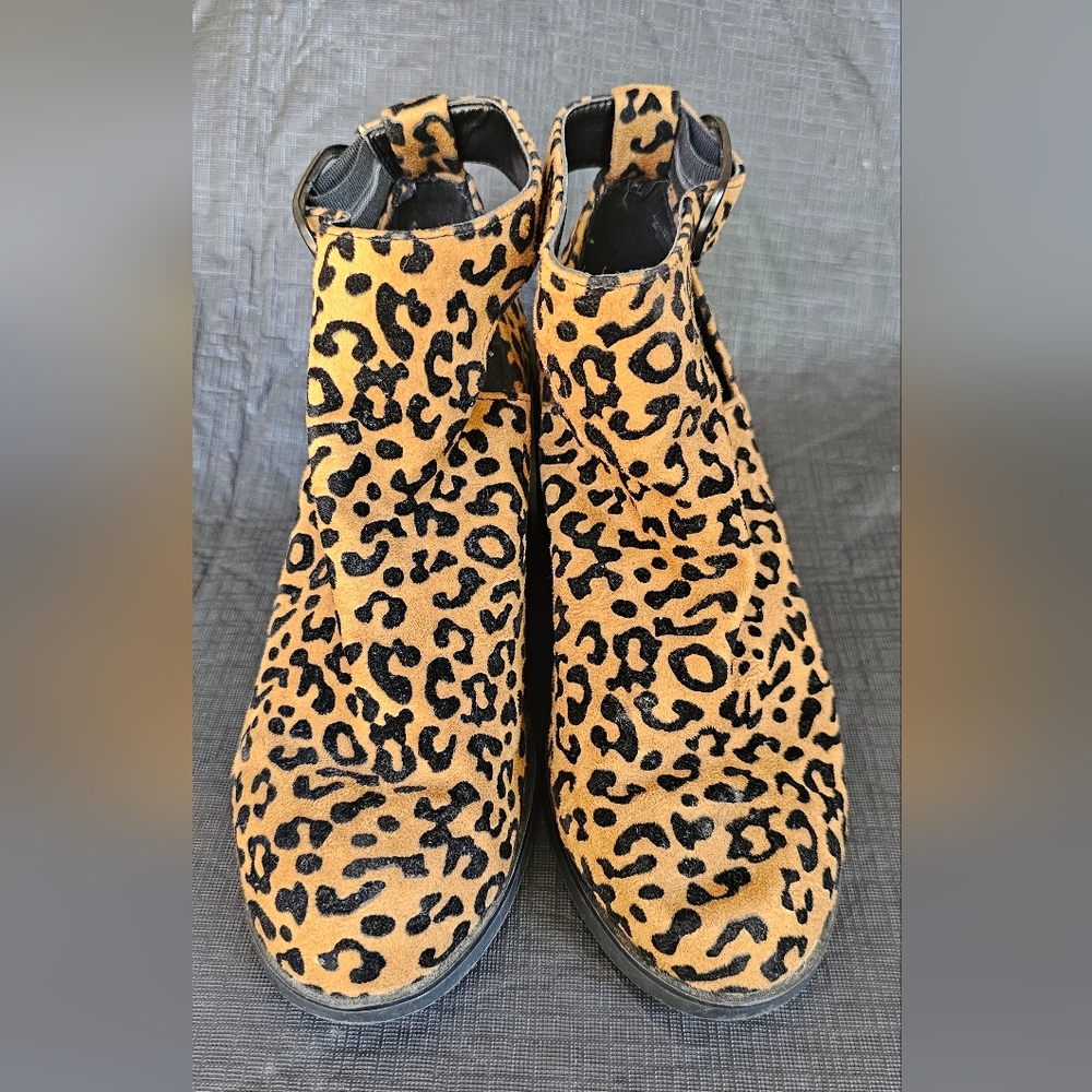 Mix No. 6 Women's Tan/Black Cheetah Microsuede Ankle Boots Size 9